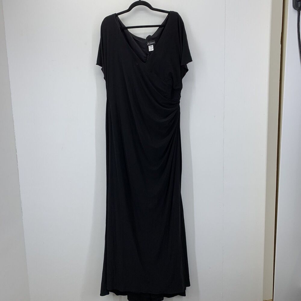 La Femme Womens 20 Formal Dress Column Gown Jersey Ruching Slimming Luxury
